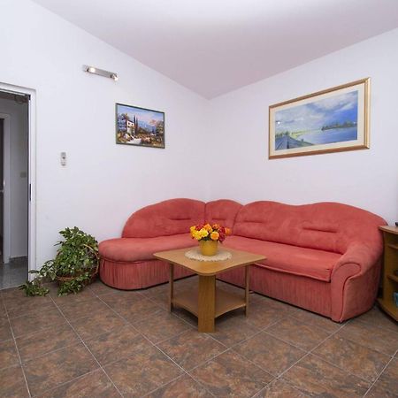 Apartment Meri Razanj With Sea View 外观 照片