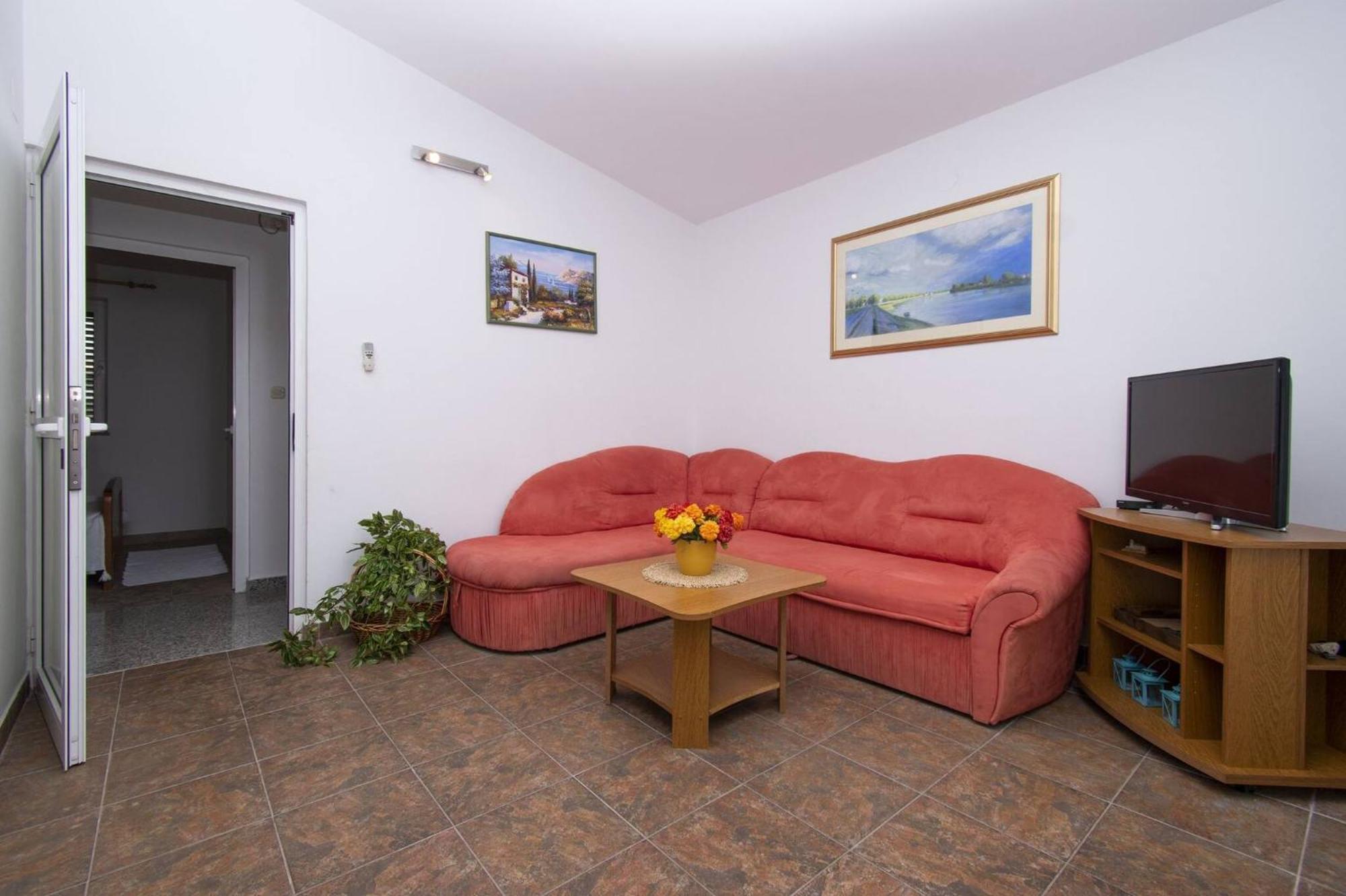 Apartment Meri Razanj With Sea View 外观 照片