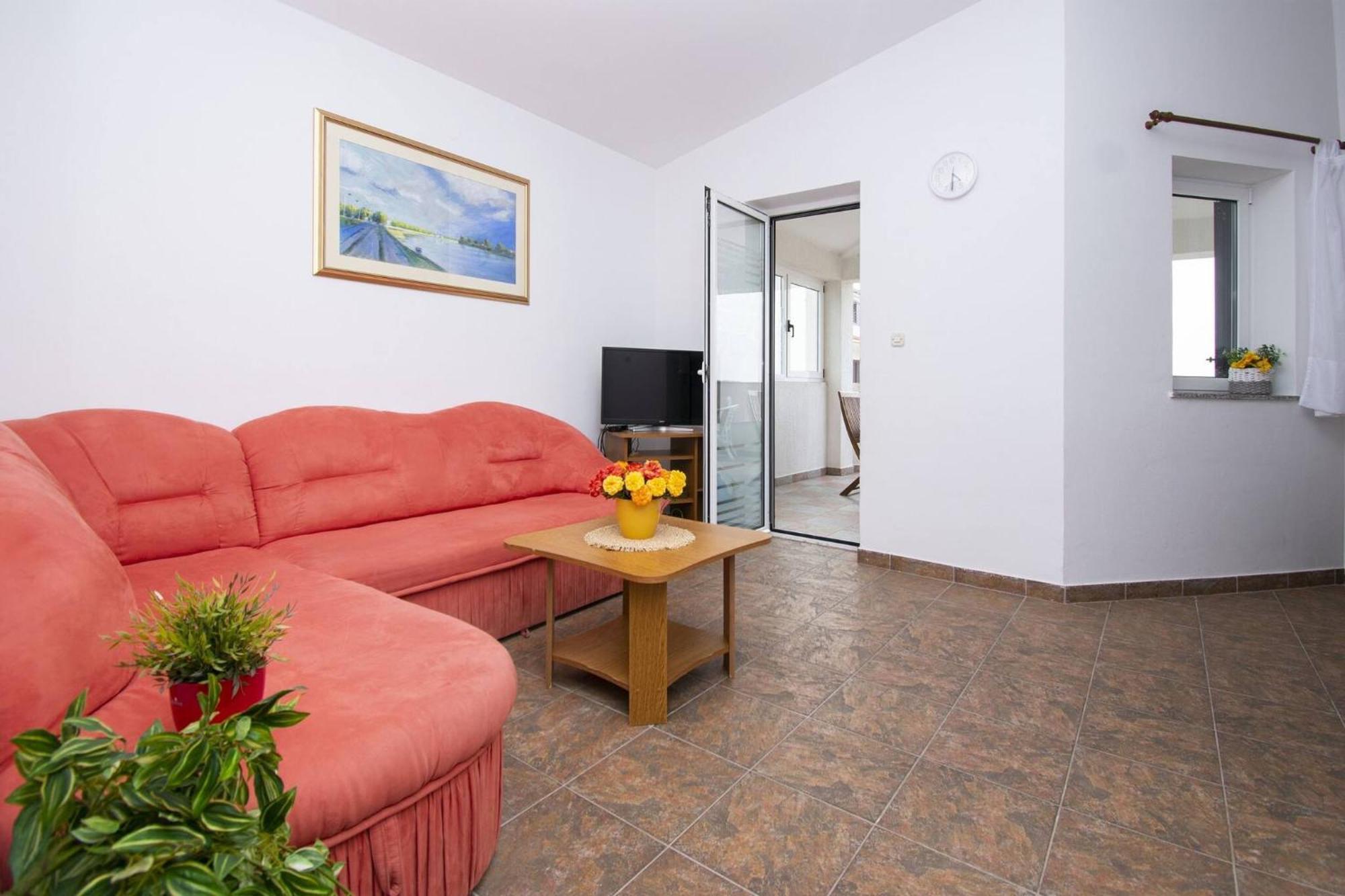 Apartment Meri Razanj With Sea View 外观 照片